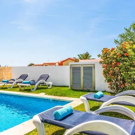 Sleeps 8 Pool Air Con Wifi Villa Cala en Bosc